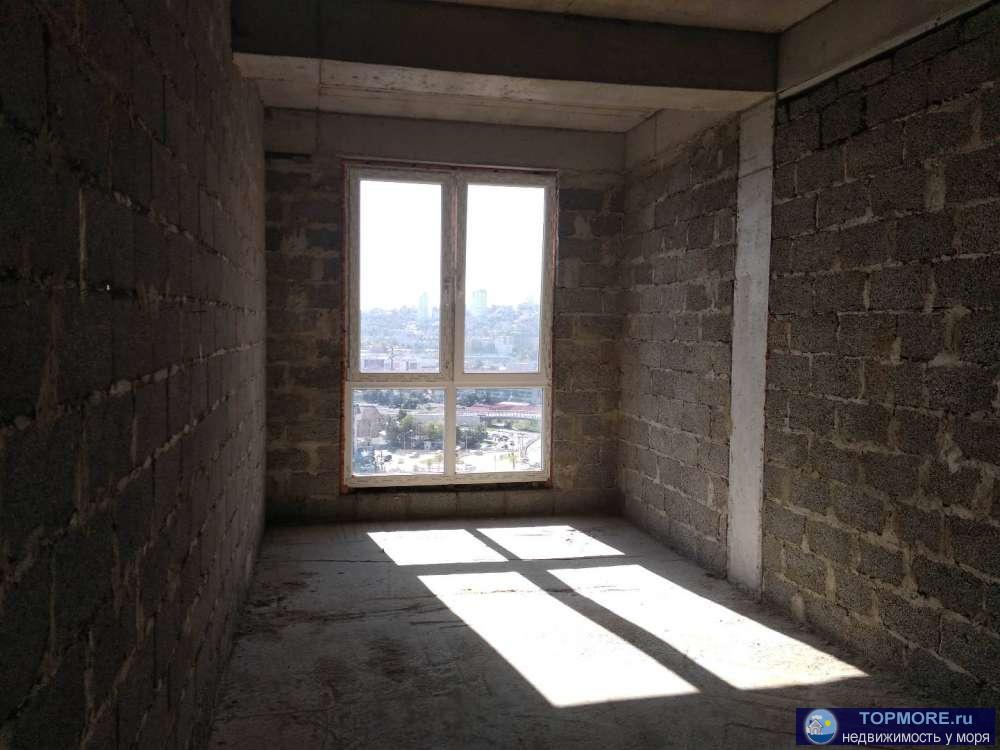 Продам квартиру с прекрасным видом на горы, море. Шикарная терраса, панорамные окна. Есть возможность приобрести два... - 1