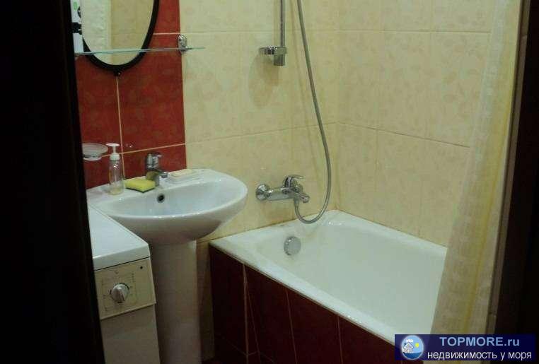 Продаю квартиру с ремонтом и мебелью. Дом расположен в одном из лучших районов Сочи. Все рядом школы, детские сады,...