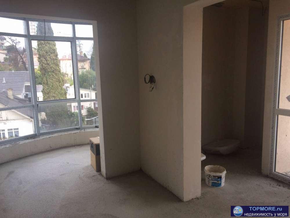 Монолитный жилой дом бизнес класса. Внешняя отделка и отделка коридоров- керамогранит, панорамное остекление, лифты... - 2