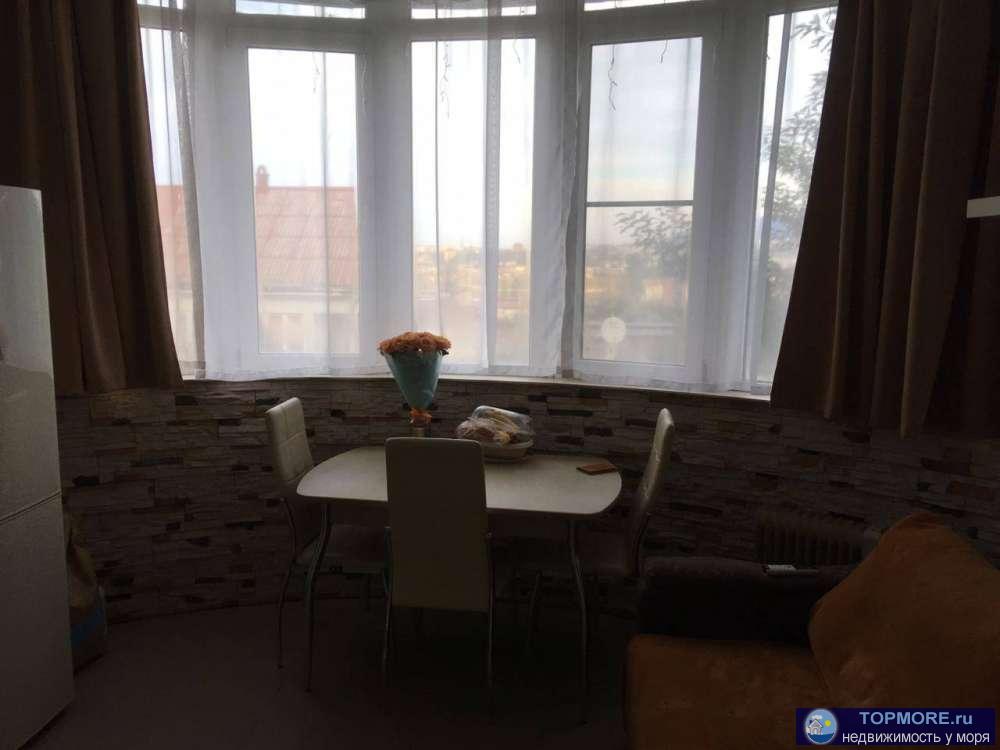 Квартира У моря в Адлере! Мебель, техника остается! Продажа срочная, цена снижена. Обмен! Звоните! - 2