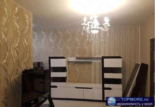 Продаю 2х комнатную,угловую квартиру, можно сделать мини-трешку,в квартире выполнен кап.ремонт, новое все, проводка,...