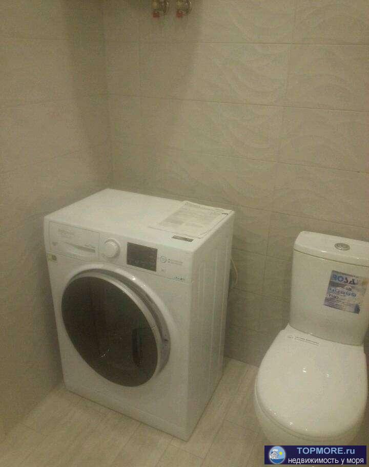 Продаю квартиру с ремонтом в центре города. Дом расположен на улице Пластунская напротив ТЦ Моремолл. Квартира на... - 2