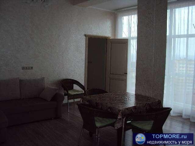 Продается светлая просторная (99 кв.м) 3-х комнатная  квартира с отличными видовыми характеристиками с техникой и... - 1