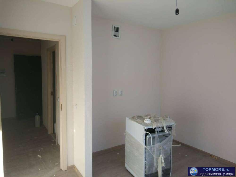 Продам 1 комнатную квартиру в ЖК Министерские Озера. Хорошая квартира. Продуманная планировка. Просторная комната.... - 2