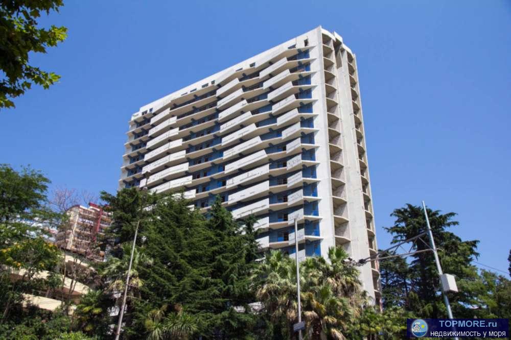 Срочно продаю квартиру в центре с шикарным видом на море и горы! Выгодное предложение!