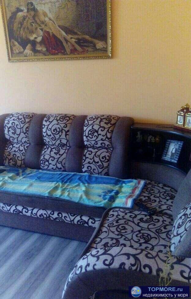 Продаю 2-х комнатную квартиру площадью 45 кв м на 5 этаже 8 этажного монолитного дома. Подробности по телефону. В...