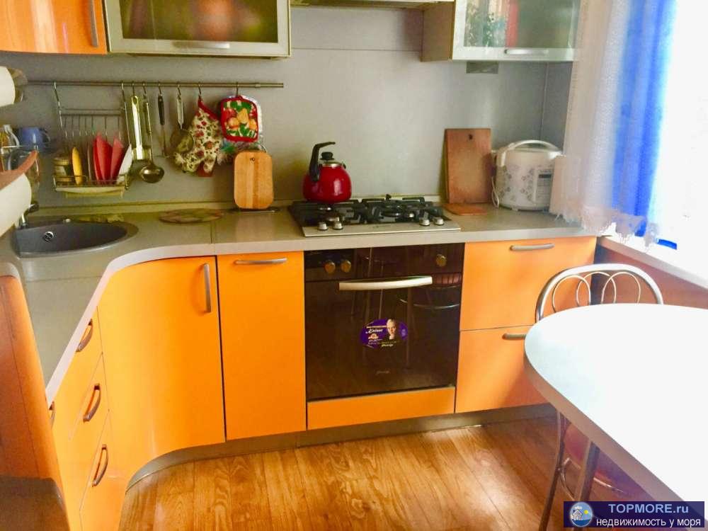 3-х комнатная квартира площадью 72 метра в Заречном районе г. Сочи на ул.Красноармейская. В квартире чисто и уютно,...