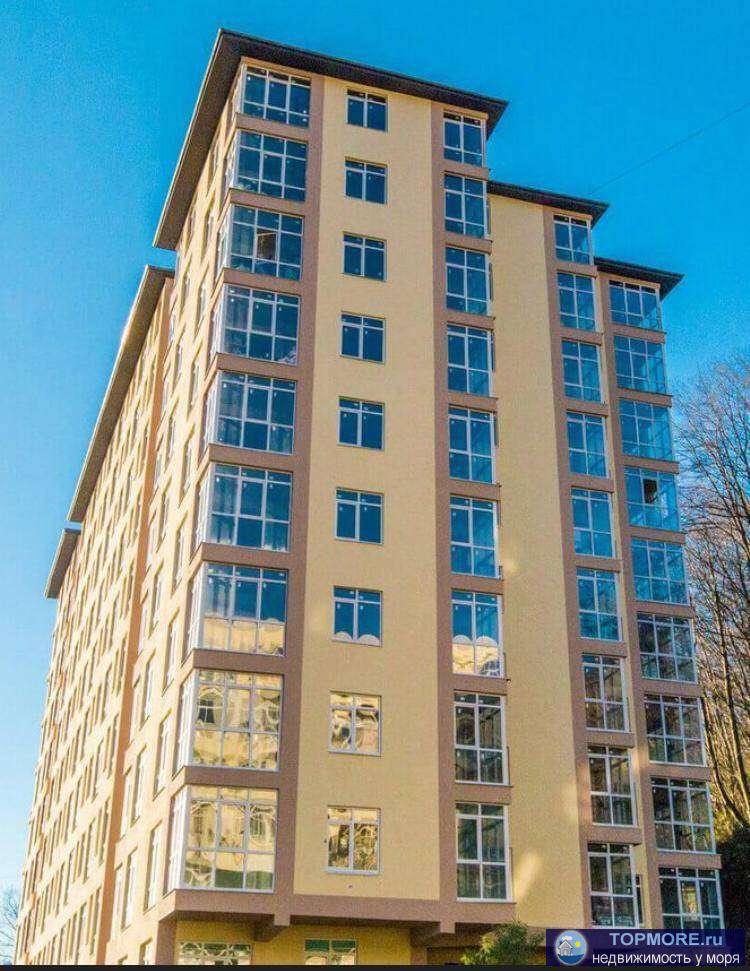 Продается просторная квартира, в тихом месте, 800 метров до моря , с дизайнерским ремонтом, мебелью и бытовой...