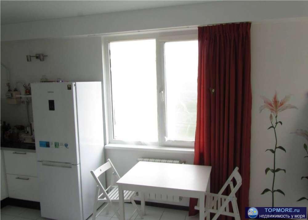 ПРОДАЮ УЮТНУЮ КВАРТИРУ В ЦЕНТРЕ СОЧИ! Экологически чистый район рядом с Резиденцией Бочаров Ручей...Магазины, пляж,... - 1