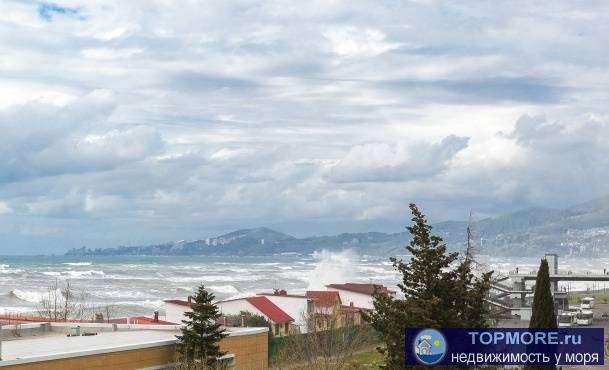 Продаю квартиру у моря. От подъезда до пляжа 107 метров, до воды 128 метров. У дома очень удобное расположение. Все... - 1