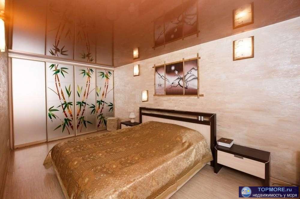 Продается 5-ти комнатная квартира в двух уровнях, общей площадью 110кв.м.  Первый этаж: Кухня-гостинная, спальня,... - 1