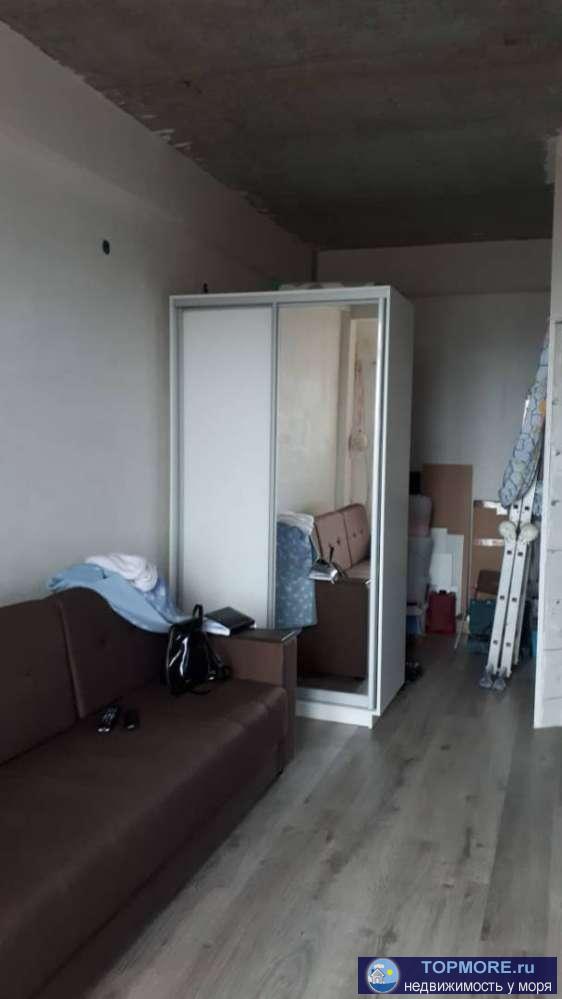 Продаётся однокомнатная квартира 40 м2 с мебелью. Выделена отдельно детская. Тёплые полы, газ, свет, вода.... - 2