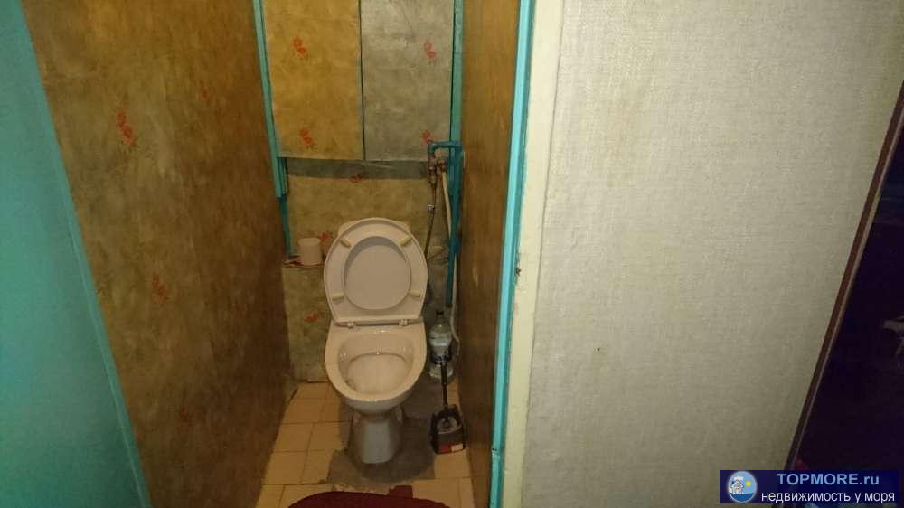 Продаю 3-х комнатную квартиру площадью 72 кв. м на 3 этаже 5-этажного панельного дома. Дом давно заселен, придомовая... - 1