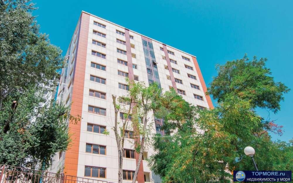 Продаю квартиру с отличным ремонтом в шаговой доступности от моря. -Дом Бизнескласса -Закрытая охраняемая территория...