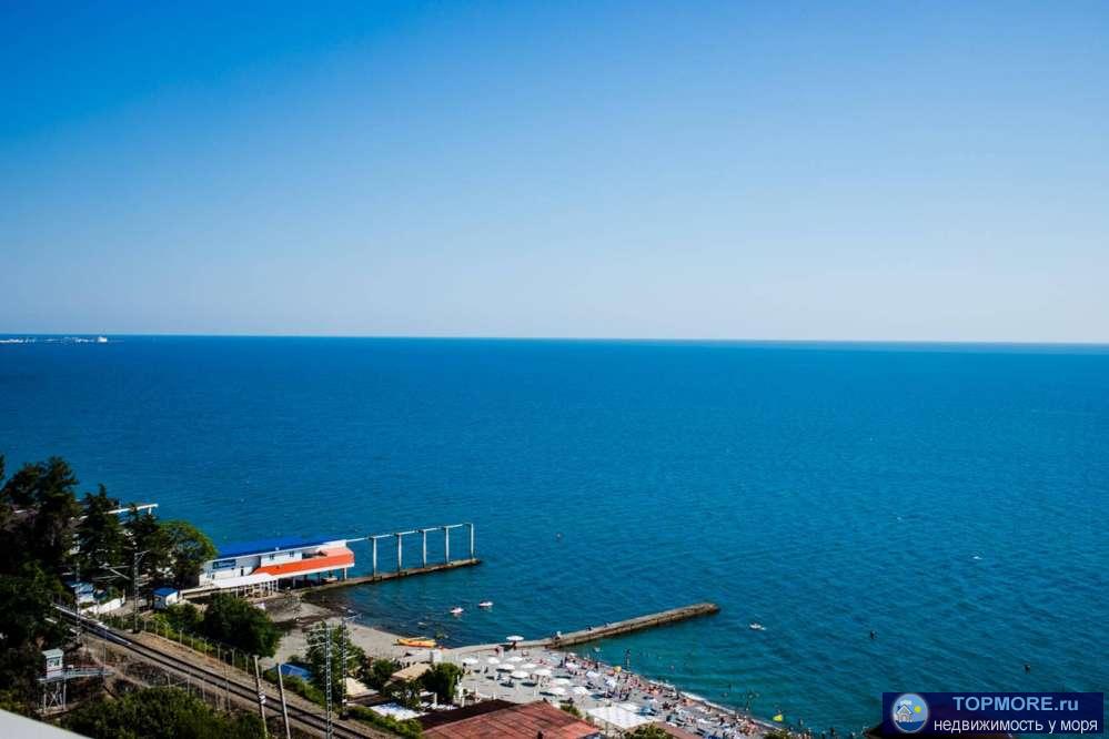 Продаю квартиру в 100 метрах от моря.Идеальна под сдачу или постоянного проживания. Территория дома...