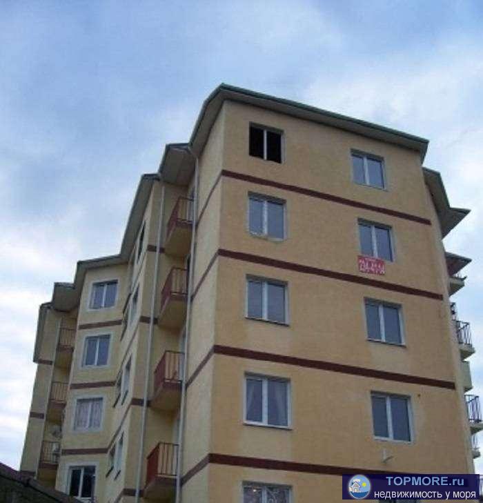 Ищите квартиру с балконом? Это предложение именно для Вас!  В шаговой доступности : парк, салоны красоты,...