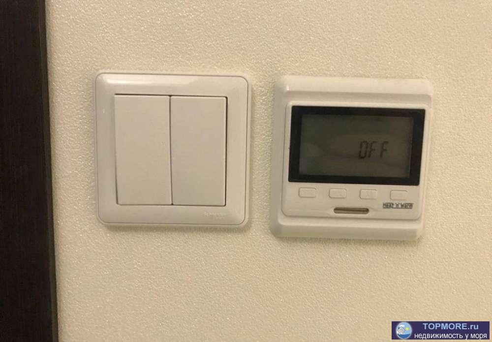 Продаю квартиру-студию с ремонтом. В квартире теплый пол. Новая кухня.Стиральная машина.Лицевые счета разделены.... - 2