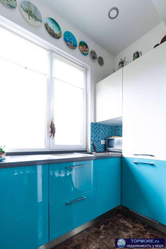 Квартира в одном из лучших районов Мамайка. Дизайнерский ремонт, дорогая мебель, техника. Прямой вид на море, с... - 1