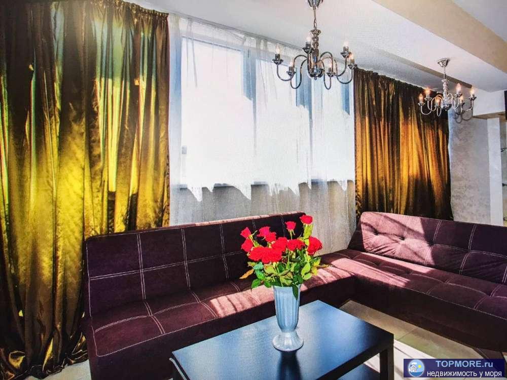 Продам прекрасную квартиру в самом центре Адлера! Вся необходимая инфраструктура рядом. Дизайнерский ремонт. Мебель и... - 1