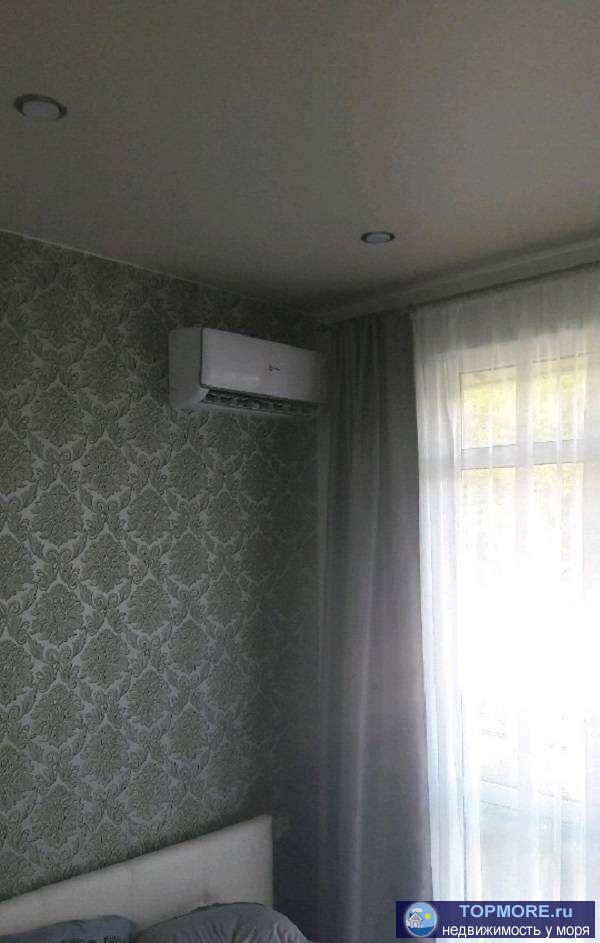 Продаю 1-комнатную квартиру площадью 31 кв. м на 3 этаже 10-этажного монолитного дома, статус квартира, с мебелью и...