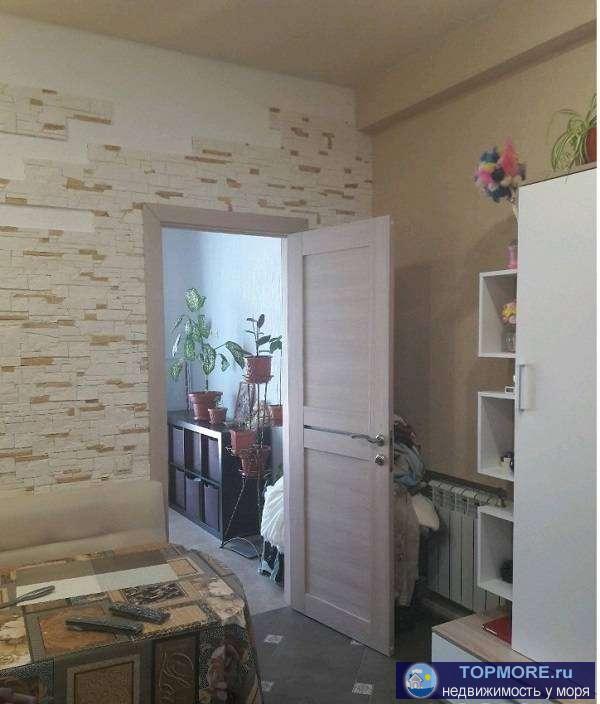 Продаю 1-комнатную квартиру площадью 31 кв. м на 3 этаже 10-этажного монолитного дома, статус квартира, с мебелью и... - 1