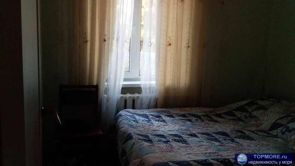 Продам 3х комн. квартиру в Лоо 500 м от моря .3 этаж тихий двор. уютная комната с ремонтом подойдет как для... - 2