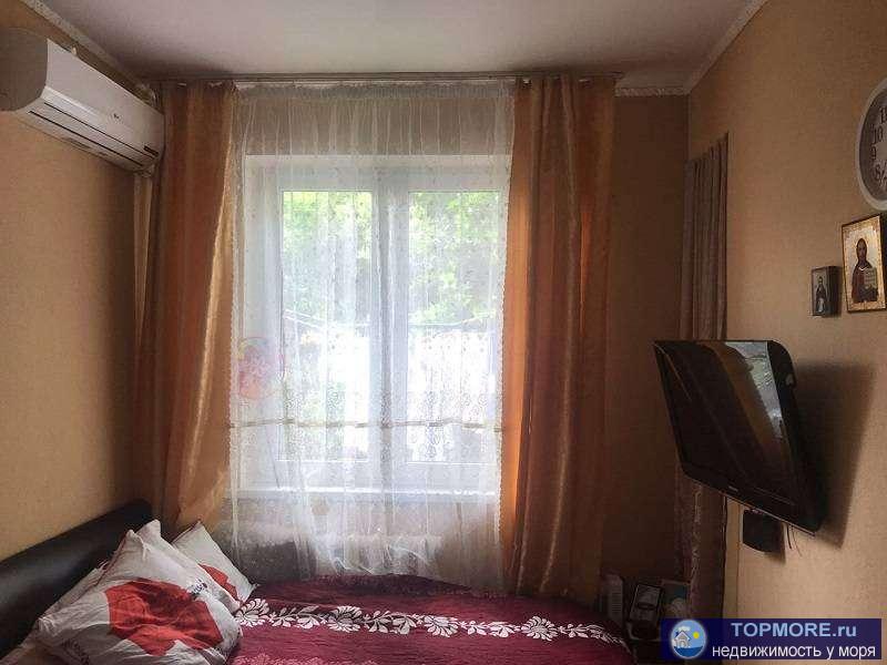 Уютная трехкомнатная квартира в Сталинке, 51 м2. Тихий район в шаговой доступности от самого центра Сочи. Возле дома... - 1