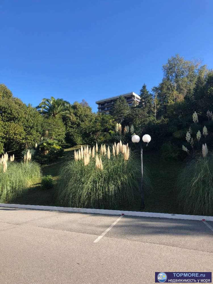 Продаю квартиру в жилом комплексе аппартаментного типа.  Это уникальная черноморская резиденция. Расположен в районе... - 2