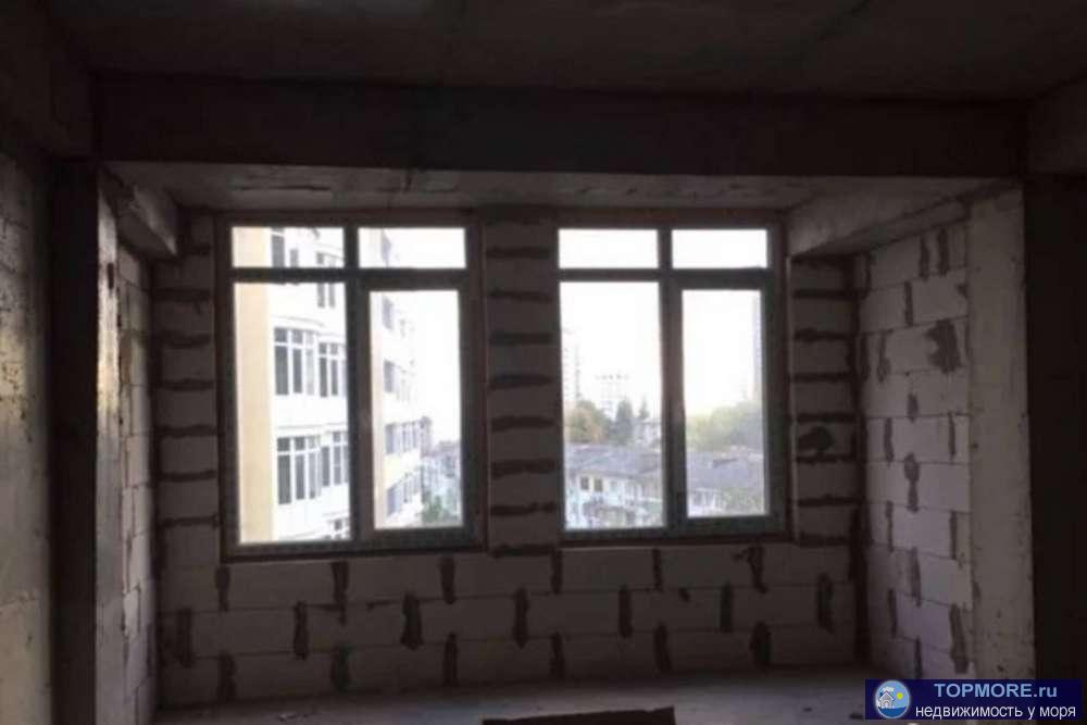 продается квартира в центре города, имеется вся инфраструктура, в шаговой доступности море, школы, парк ревьера,... - 2