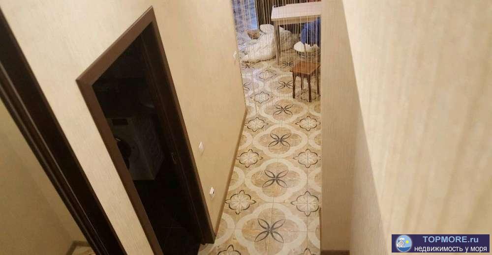 Продается замечательная квартира в Центральном районе Сочи. В квартире выполнен свежий высококачественный ремонт,... - 2