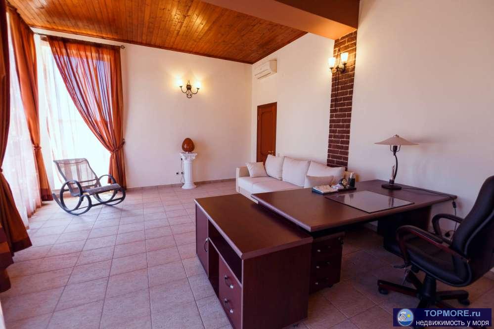 Продается 3х комнатная квартира на 3 этаже клубного дома, в котором расположены 7 квартир. Квартира полностью... - 1