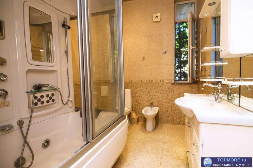 Продается 2х комнатная квартира на 2 этаже клубного дома, в котором расположены 7 квартир. Квартира полностью... - 1