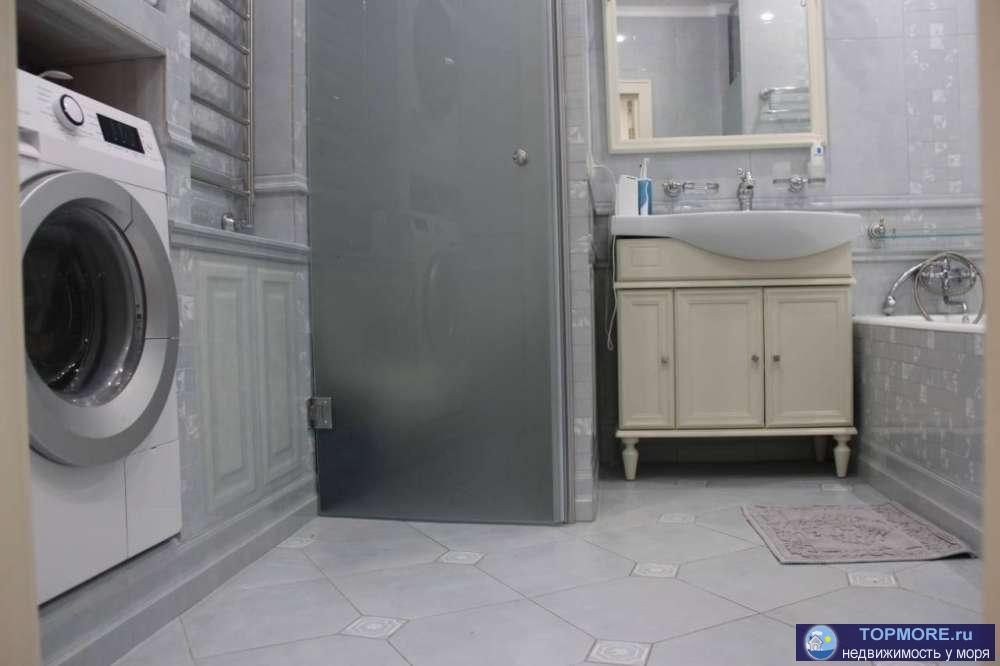 Квартира в одном из лучших ЖК города Сочи. В квартире дизайнерский ремонт в классичесокм стиле. Распланирована в... - 1