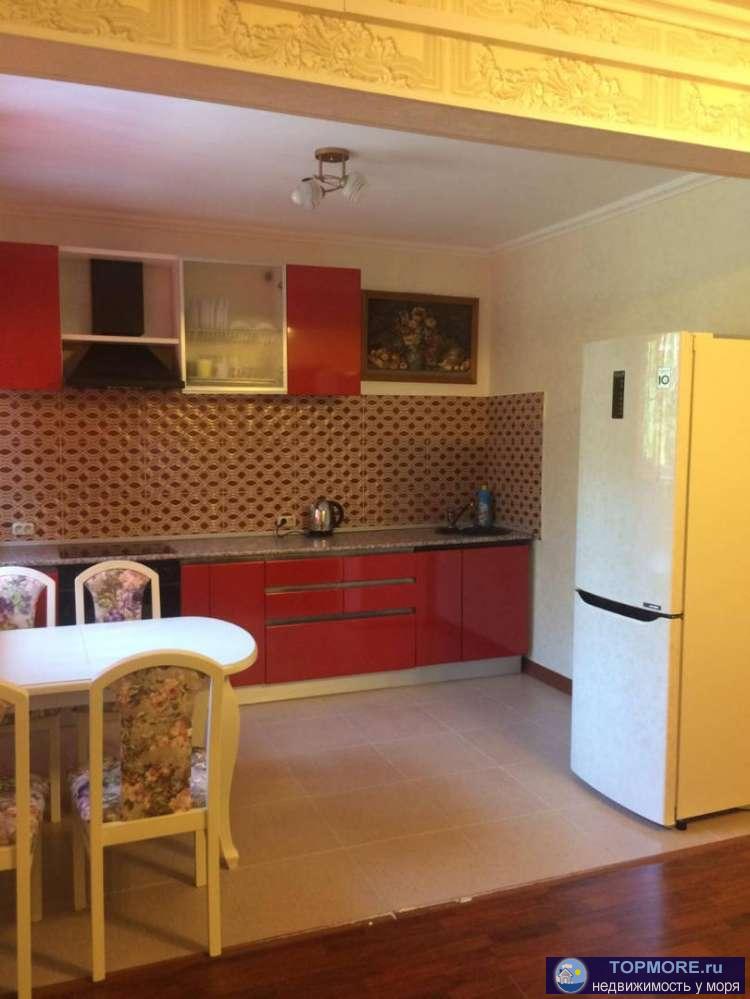 Продается трехкомнатная квартира 70 кв.м. в Центральном районе  на переулке Донском. В квартире сделан ремонт....