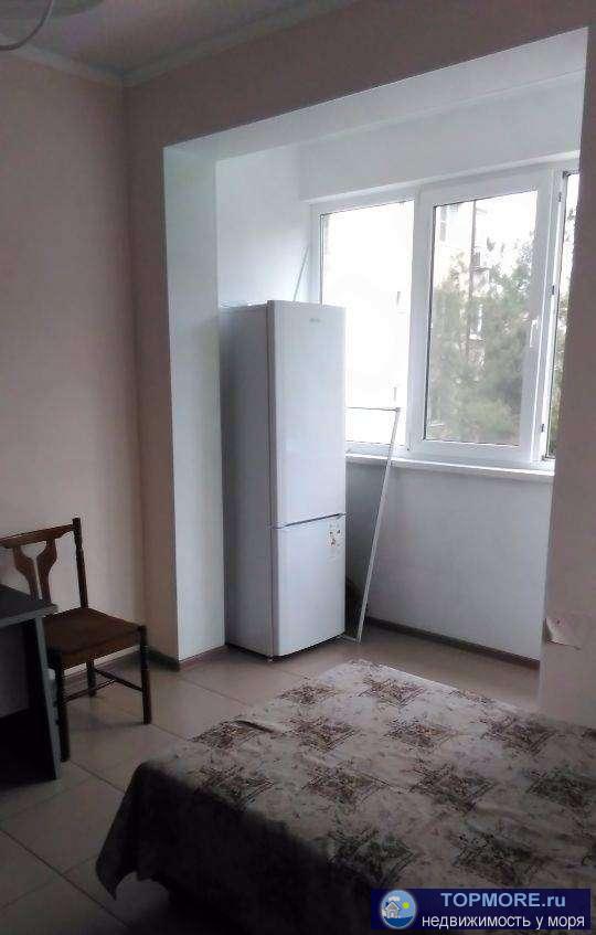 Продаю 2 однокомнатные квартиры площадью по 45 кв. м каждая на 3 этаже 5-этажного панельного дома, с ремонтом....
