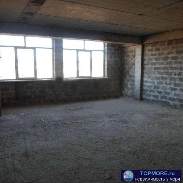 Предлагается к продаже новая квартира на улице Пасечная в микрорайоне Донская в Сочи. Площадь квартиры - 50 кв.м....