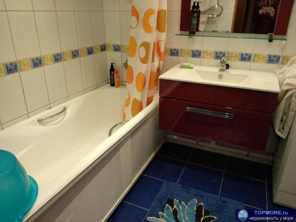 Продается большая светлая 3-хкомнатная квартира на Бытхе на ул.Ворошиловской. В квартире хороший ремонт, кондиционер... - 1