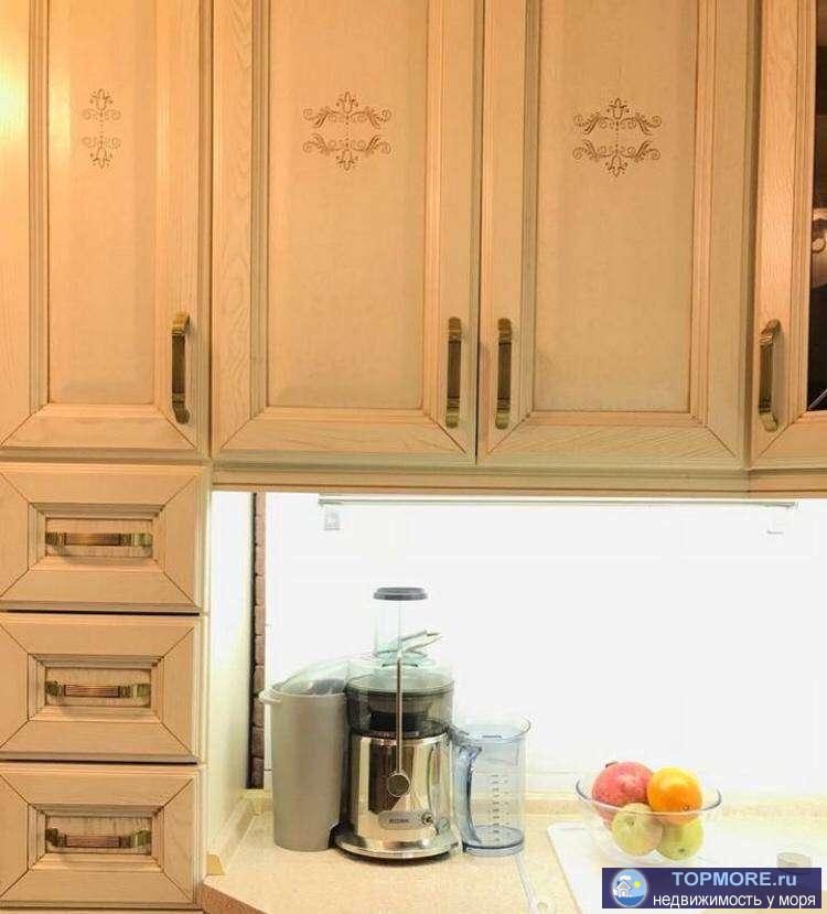 В микрорайоне Ареда продается просторная и светлая трехкомнатная квартира. В доме всего 14 квартир, отопление и... - 1