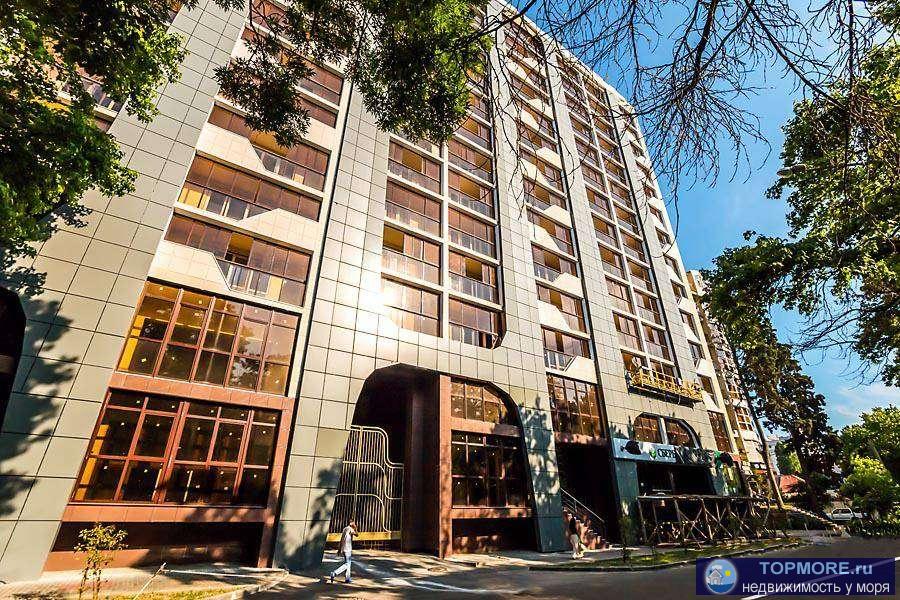 Чудесная светлая квартира с панорамными окнами. Вид на море и город. Планируется в спальню, кухню-гостиную и... - 2