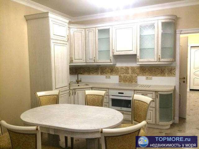 Лучшее предложение в элитном комплексе бизнес класса ЖК Ривьера. Квартира находиться в центре Сочи. Дом с огороженной...