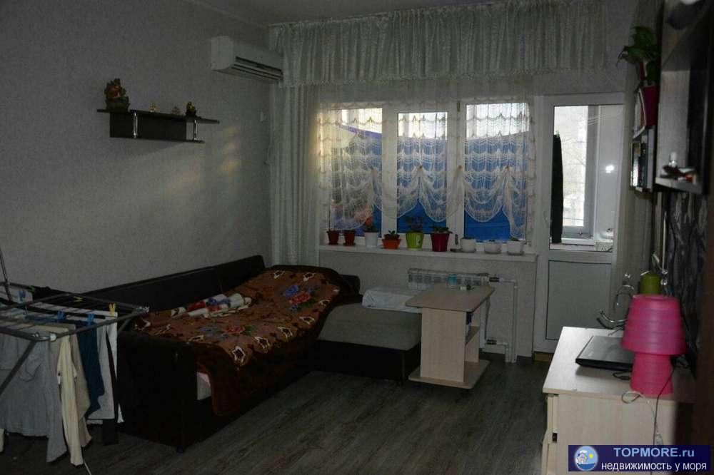 Вашему вниманию предлагается альтернатива квартире- жилой гараж! Трехэтажное здание 67 кв.м, распланированное в две... - 2