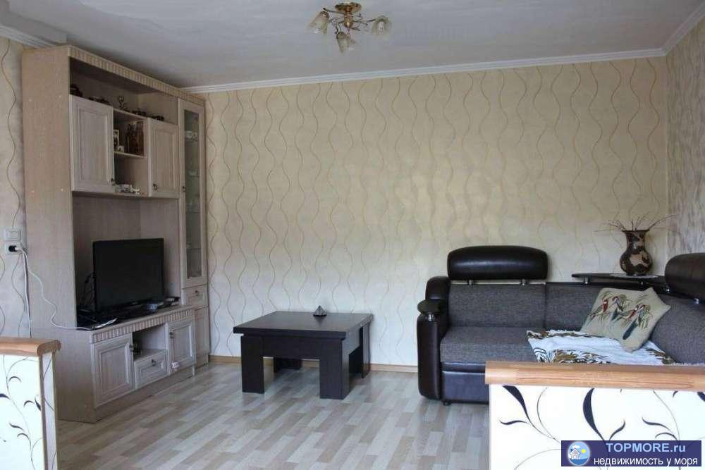Продажа / Дома и коттеджи, Сочи, Прямая улица, 6 900 000 р. Продам дом по факту 1/3 дома, у каждого собственника свой отдельный вход и свой участок по 6.5 сотки. Все... - 1
