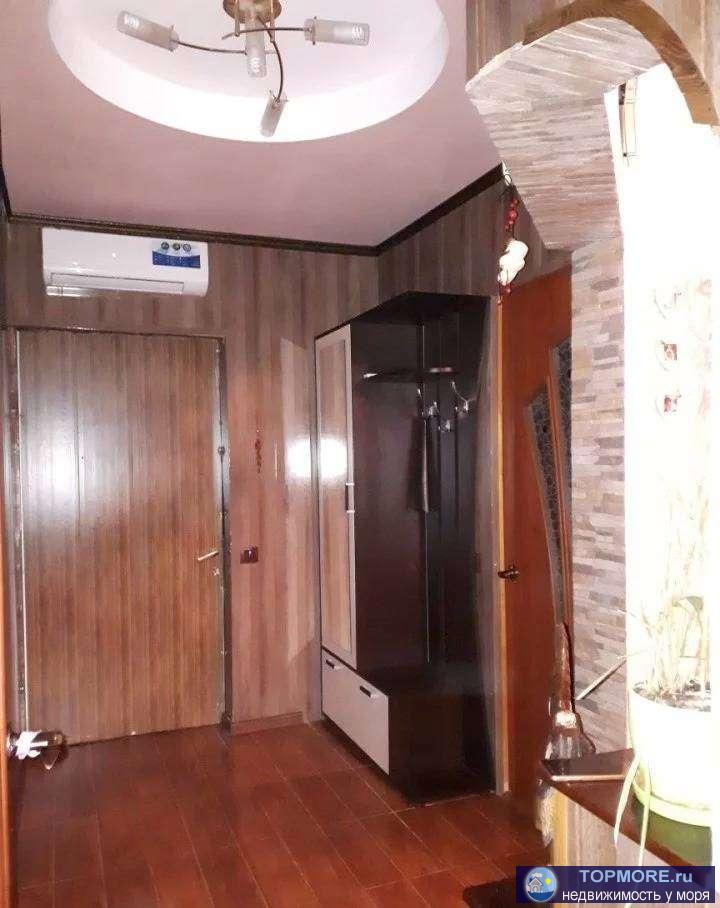 2-этажный дом с ротличным ремонтом и великолепной терассой на крыше, на которой пожно любоваться отличным видом на... - 1