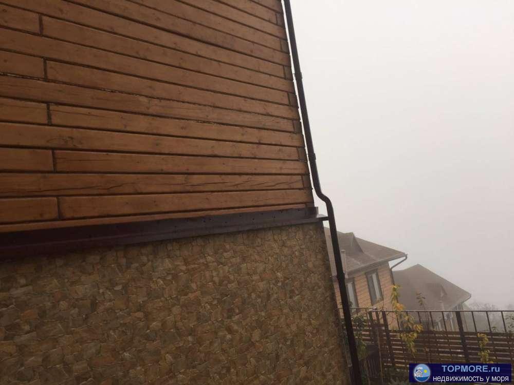 Теплый и уютный дом оформлет в современном стиле. Продается полностью готовый для проживания! Видеонаблюдение по... - 2