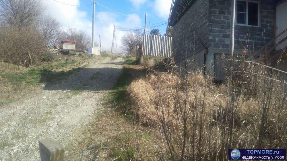  с шикарным видом на море 2 дома на участке  в даный момент без ремонта, но жилой в данный момент сдается временно!... - 2