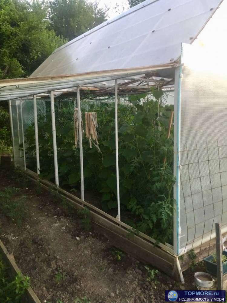 3-этаж.дом 250 кв.м, ремонт, жилое состояние, никто не прописан, з/у 30 соток-ЛПХ, межевание, пос.Харциз-2,... - 1