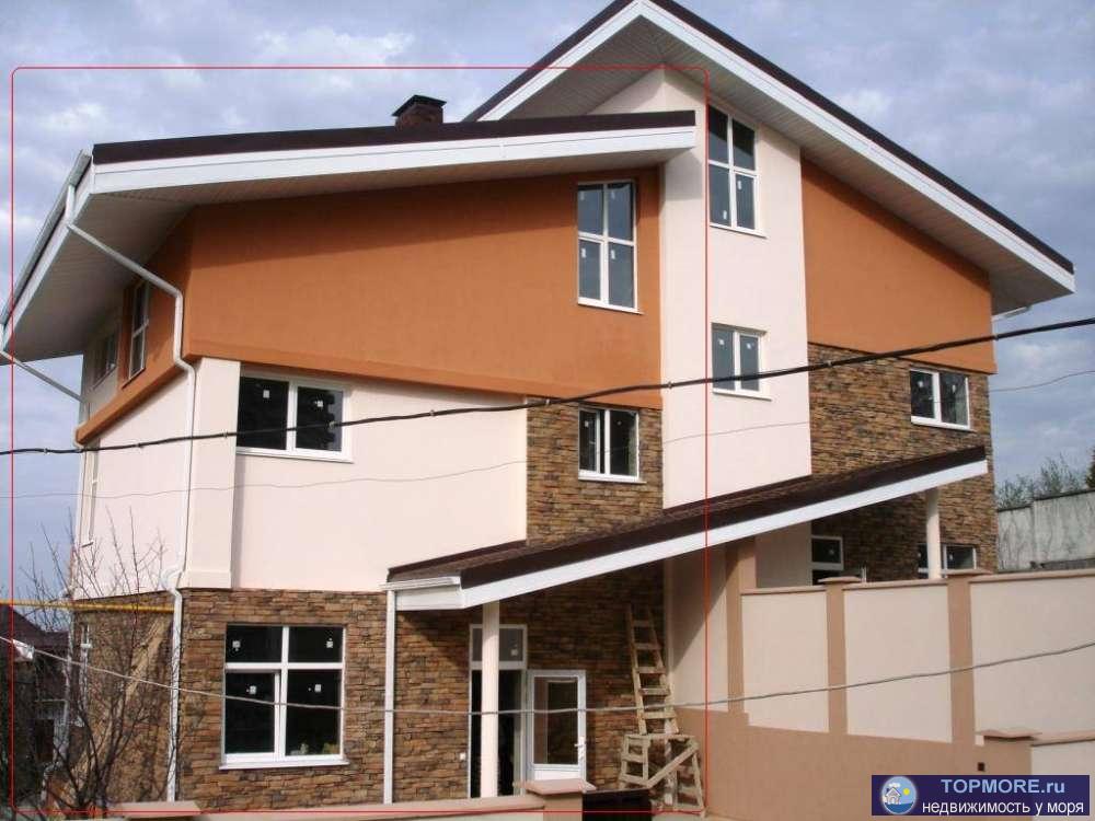 Для продажи предлагается объект, представляющий из себя один из двух  сблокированных  домов.  Площадь дома  183,4 м2...