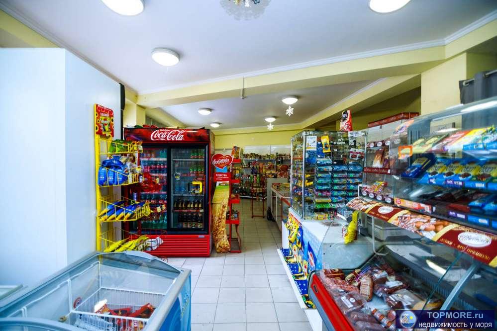 Продается дом 4 этажа, расположенный на земле 8 соток. На территории возведен еще один дом, можно вводить в...