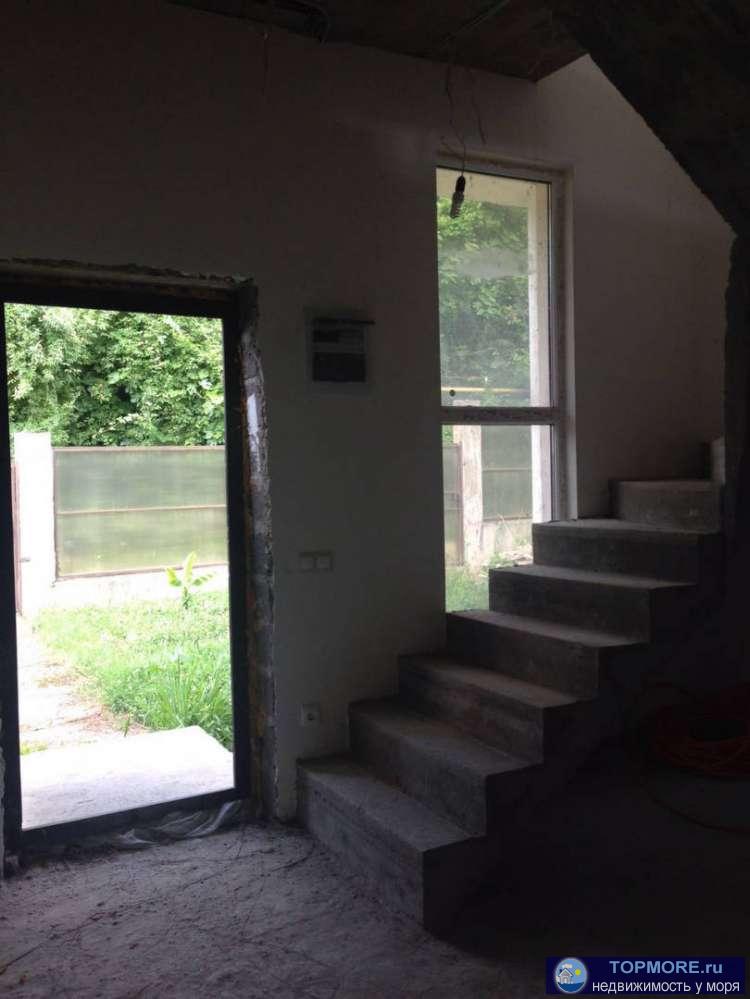 Срочная продажа. Продаётся двухэтажный таун-хаус в городе Сочи. Общая площадь 136,8 кв.м. Площадь земельного участка... - 2