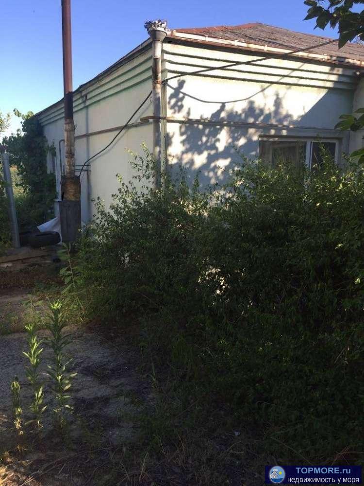 Хороший кирпичный дом и участок с  садом,огородом.Все коммуникации заведены.Рядом  школа ,детский сад,остановка... - 1